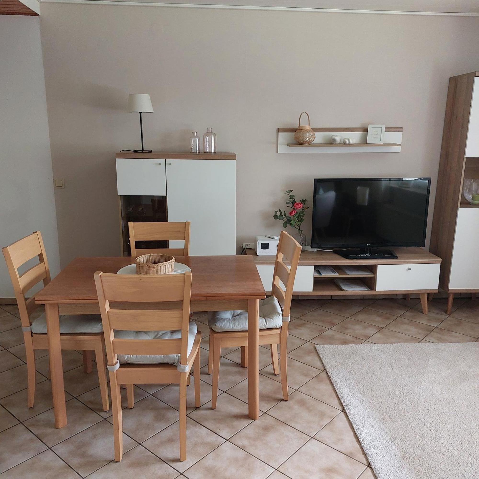 Ferienwohnung Fackiner Gemunden an der Wohra Esterno foto